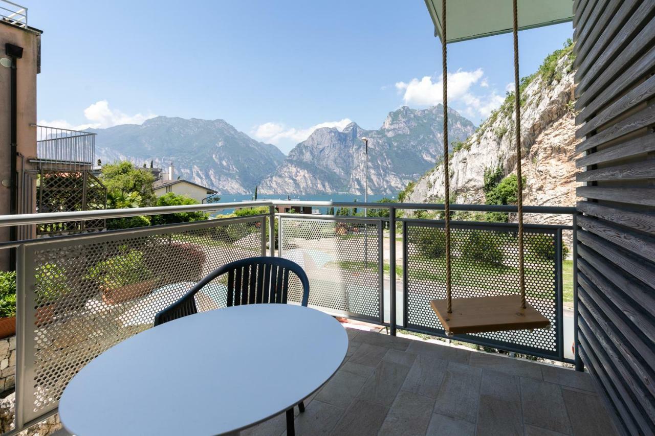 Hi Hotels Torbole - Pool & Spa Torbole Sul Garda Bagian luar foto
