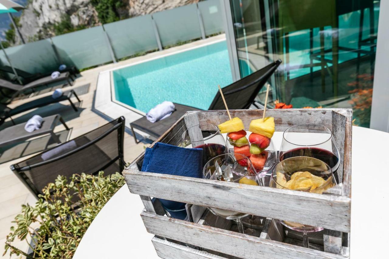 Hi Hotels Torbole - Pool & Spa Torbole Sul Garda Bagian luar foto