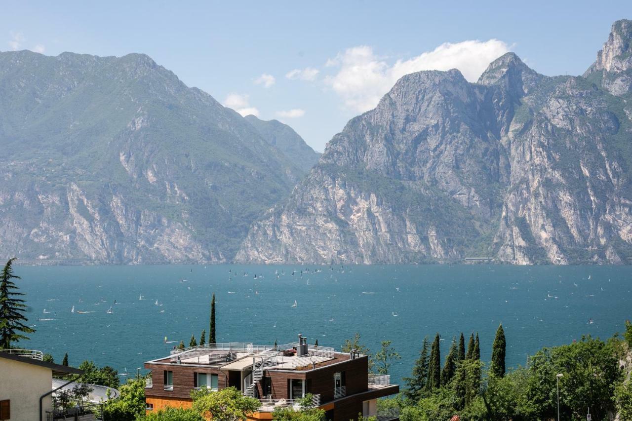 Hi Hotels Torbole - Pool & Spa Torbole Sul Garda Bagian luar foto